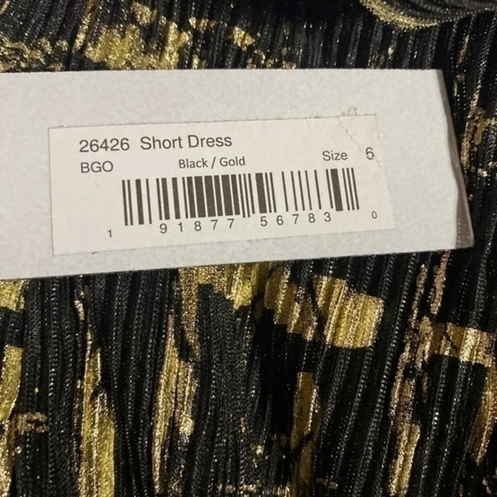 Ieena for Mac Duggal Black and Gold Knee Length Sheath Print Dress Size 6 NWT